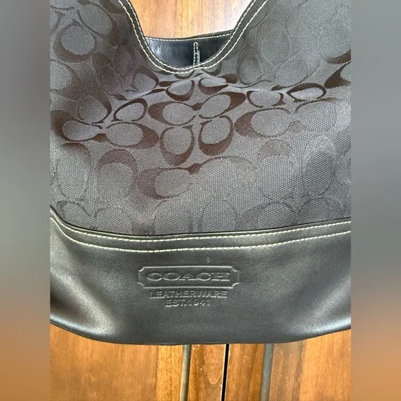 ⚜️ COACH Signature Canvas & Leather Hobo Black Excellent condition ⚜️ - Picture 3 of 16